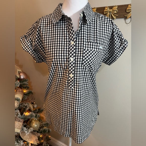 Vineyard Vines Gingham Button-Down Top • Size 4 - Picture 2 of 5